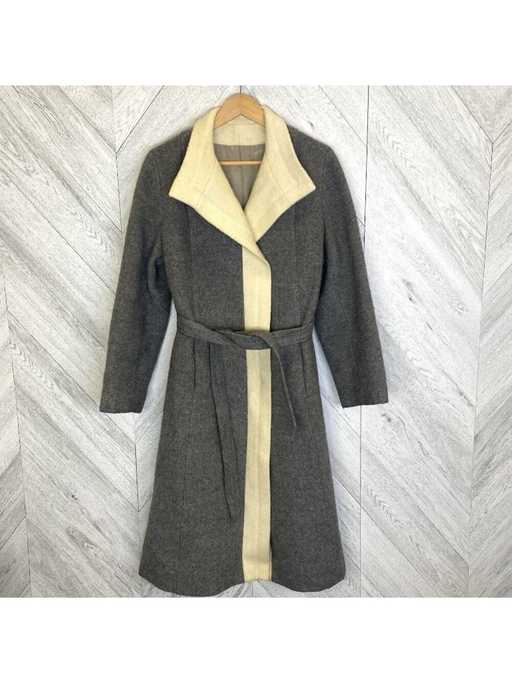 Vintage 70's Wool Wrap Coat Ivory Shawl Collar Long Gray Womens Large